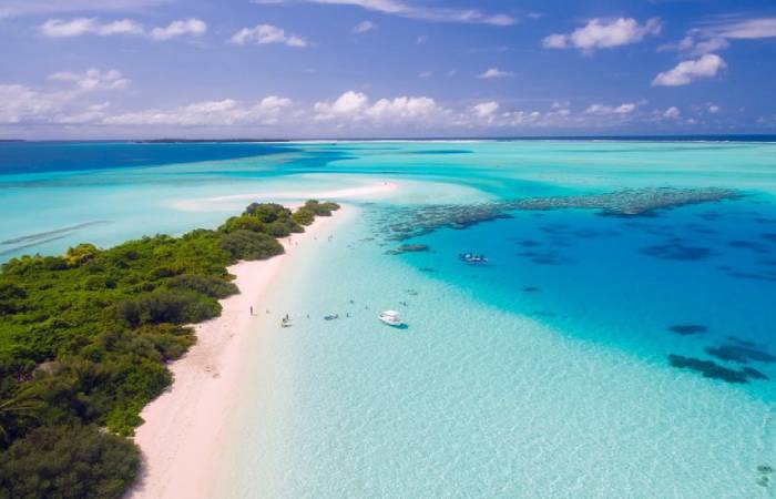 More About Maafushi
